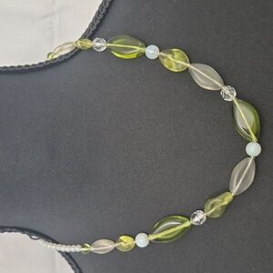 Elegant Green and Silver Beaded Necklace
